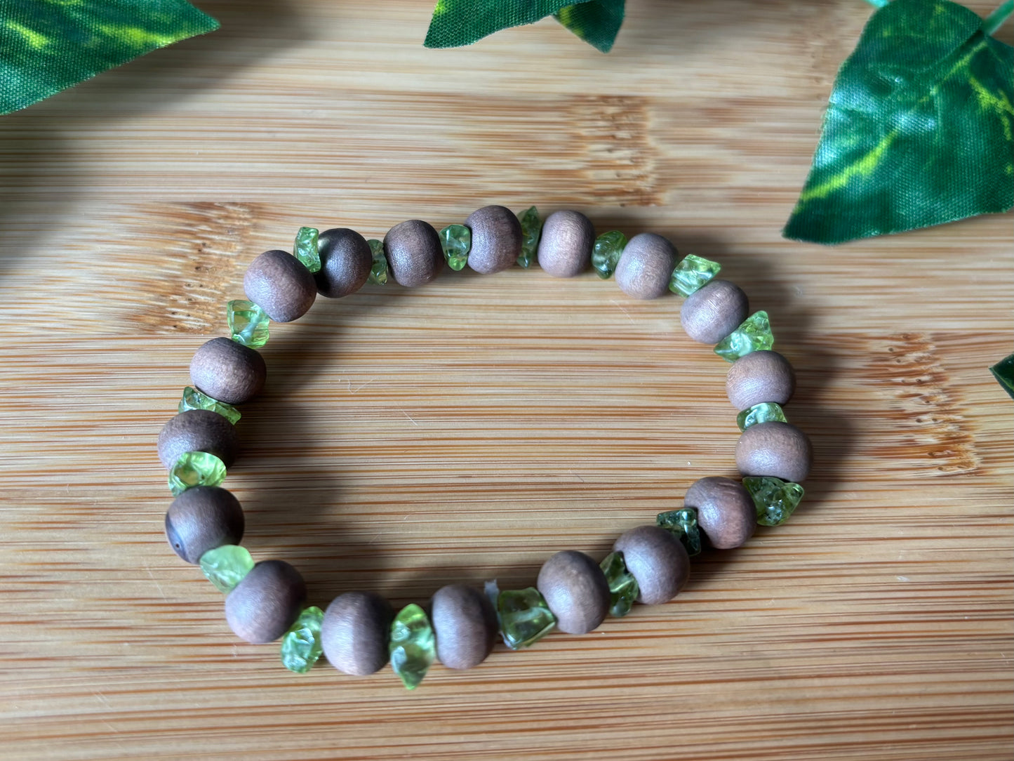 Peridot & Natural Wood Bracelet